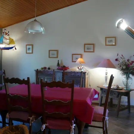 Maison Locmaria, 5 Pièces, 9 Personnes - Fr-1-418-18