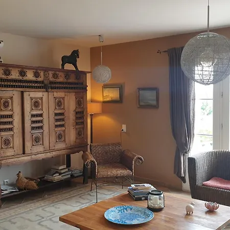 Maison Locmaria, 5 Pièces, 9 Personnes - Fr-1-418-18 * Locmaria